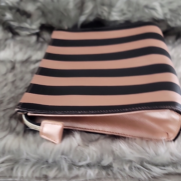 Betsey Johnson Black and Gold Striped Clutch with Heart Accent - Picture 5 of 11
